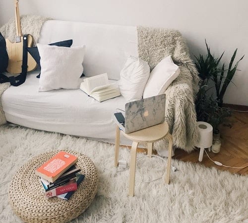 apartment-books-chair